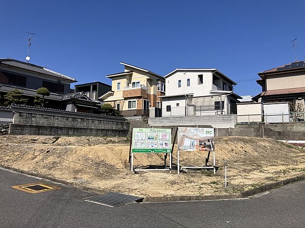 55坪以上の土地で、憧れの平屋も建てれます
Ｂ号地は角地です。
