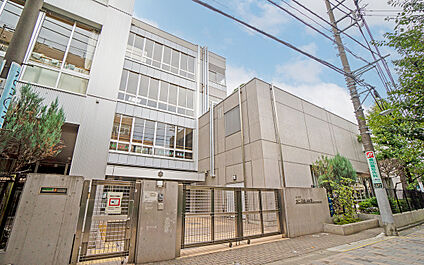 品川区立第二延山小学校 420m