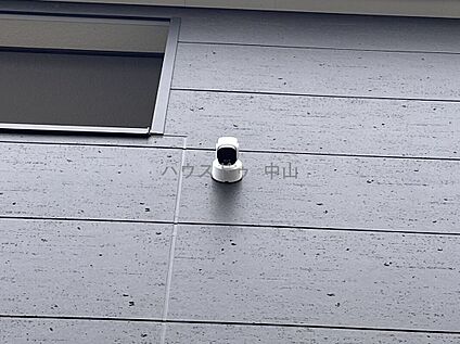 屋外防犯カメラ