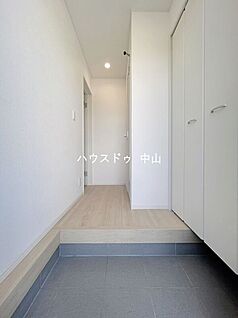 ＼住まいの第一印象を彩る玄関／