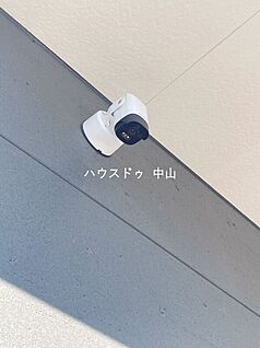 屋外防犯カメラ