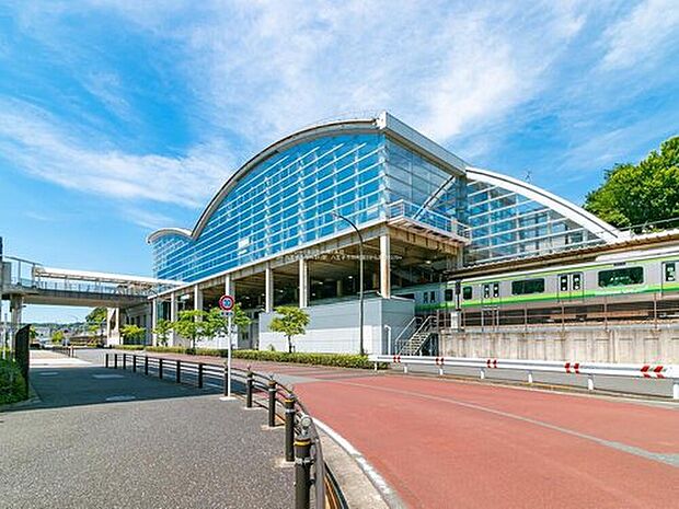 ◆JR横浜線「八王子みなみ野」駅までバス10分♪「寺田橋」停歩3分♪
◆京王高尾線「めじろ台」駅までバス9分♪「寺田橋」停歩3分♪
2沿線利用可能です！☆長期優良住宅認定物件！