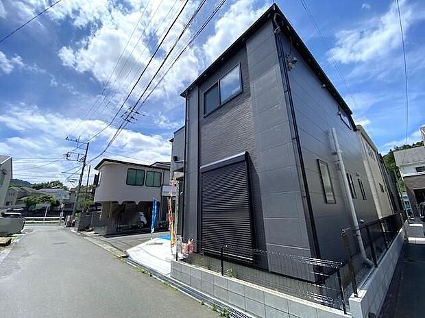 資料送付・ご見学即対応！ご不明点等、スタッフがしっかりと説明させていただきますので、安心して現地をご覧ください♪