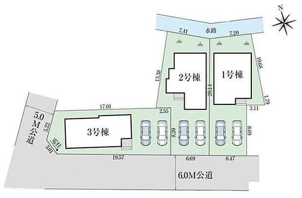 広々とした前面道路で、運転が苦手な方も安心。ゆとりの駐車スペースが、家族の毎日をもっと快適に、もっと便利にしてくれます。