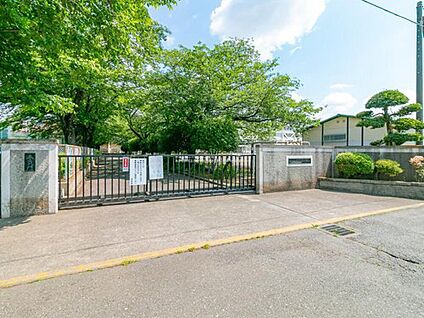 あきる野市立西中学校 600ｍ(徒歩8分)