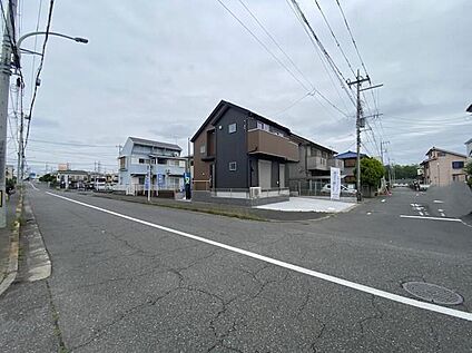 前面道路含む現地写真