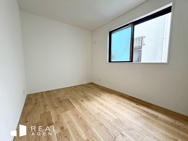【洋室】多目的に使える自由な空間。子供部屋から書斎、趣味の部屋まで、ライフスタイルに合わせて変化する洋室です。