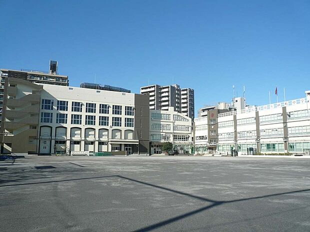 江東区立砂町中学校(約900m)
