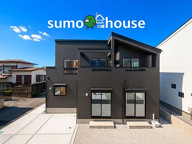 施工例の為、分譲中の建物とは外壁、屋根開口部等の形状・仕様が異なります。