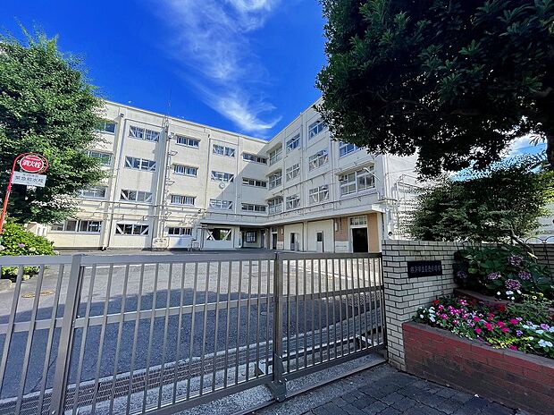 横浜市立奈良小学校（約920m）
