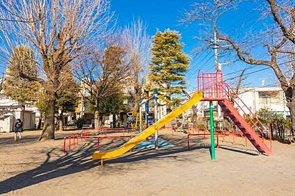 登戸第2公園 350ｍ(徒歩5分)