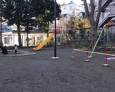 千年くすのき公園 240ｍ(徒歩3分)