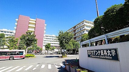 聖マリアンナ医科大学病院 2030ｍ(徒歩26分)