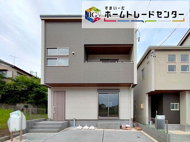 堂々完成いたしました！ぜひ現地にて、実際の建物・街並み・陽当たり等ご確認下さい♪お気軽にお問い合わせください☆