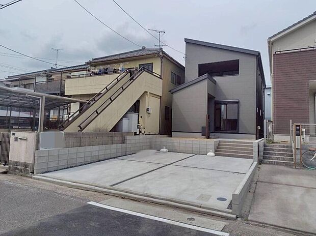 資料送付・ご見学即対応！建物完成しておりますので、室内ご内覧いただけます♪ご不明点等、スタッフがしっかりと説明させていただきますので、安心して現地をご覧ください♪