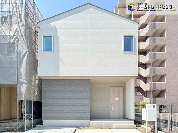 1号地☆
平日・土日祝日やお仕事帰りなどお客様のご都合に合わせて、営業スタッフが誠心誠意真心込めて御対応してます♪
