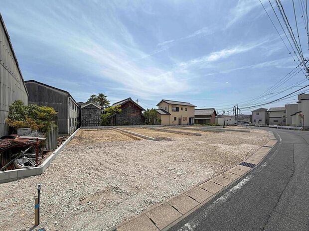 建築中のためモデルハウスで構造説明会を開催しております☆設備や構造などご説明いたします!お気軽にお問い合わせください♪