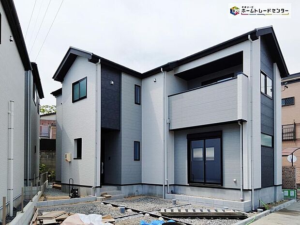 室内完成しました!本日内覧可能です♪ぜひ現地にて、実際の建物・街並み・日当たり等ご確認下さい♪お気軽にお問い合わせください☆