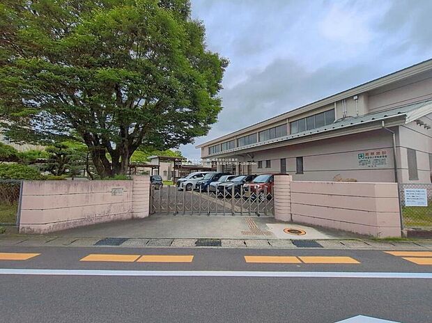 知立市立来迎寺小学校まで350m 徒歩5分♪