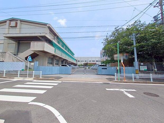 名古屋市立神の倉小学校（約960m）