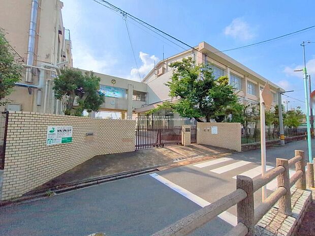 名古屋市立笠東小学校（約130m）