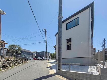 前面道路含む現地写真