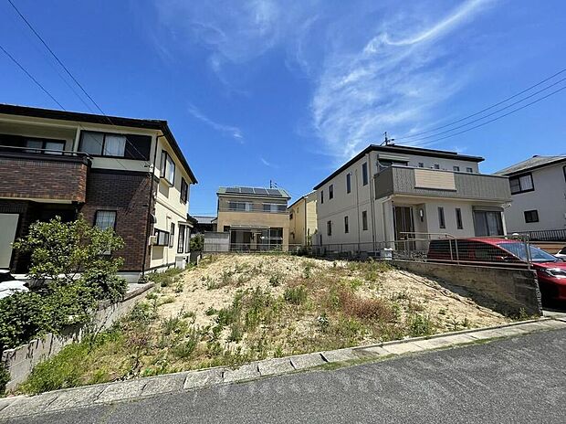 【現地外観写真】建築中のためモデルハウスで構造説明会を開催しております☆設備や構造などご説明いたします！お気軽にお問い合わせください♪