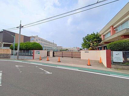 名古屋市立菊住小学校 550m(徒歩7分)