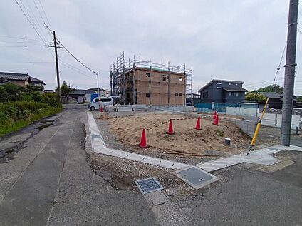 前面道路含む現地写真