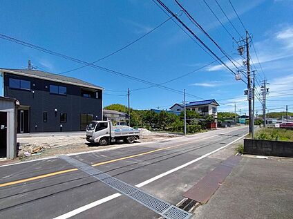 前面道路含む現地写真