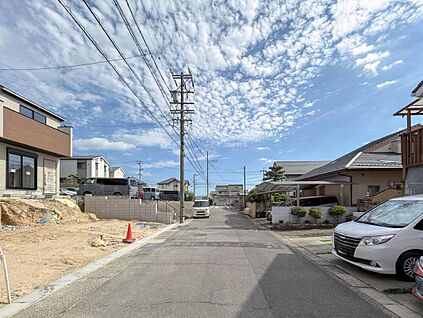前面道路含む現地写真