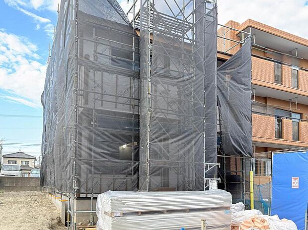 【現地外観写真】建築中のためモデルハウスで構造説明会を開催しております☆設備や構造などご説明いたします!お気軽にお問い合わせください♪