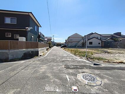 前面道路含む現地写真