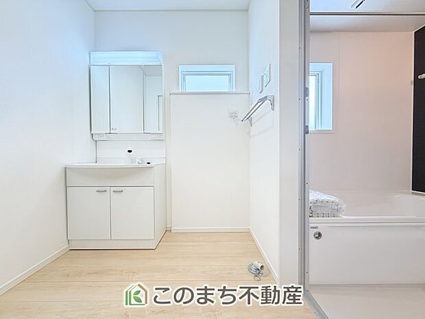 【洗面】使いやすい洗面所です・コンパクトで使いやすい洗面所