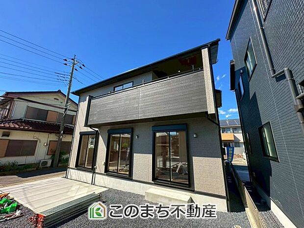 【外観】本日ご内覧できます(*^^*) お電話でのお問合せが非常にスムーズです! 現地直接集合のお待ち合わせも大丈夫です! お気軽にお問合せ下さい(^^)/