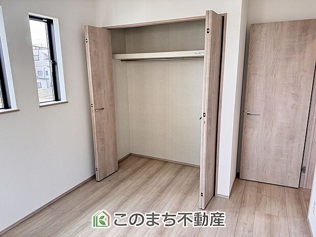 【収納】各居室に収納付で住みやすさにこだわっています♪
