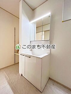 独立洗面台
