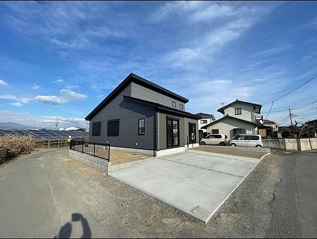 閑静な住宅街で始める新しい暮らし♪おうち探しの疑問やご不安点は、なんでもお気軽にご相談下さい。現地調査済みのスタッフが、わかりやすくご説明いたします♪