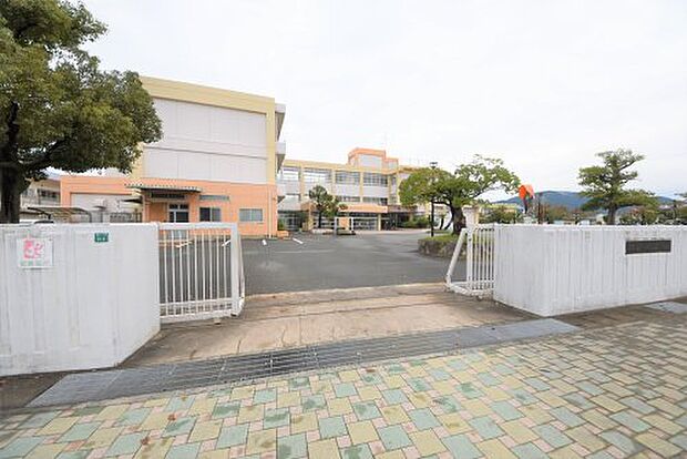 大野城市立御笠の森小学校