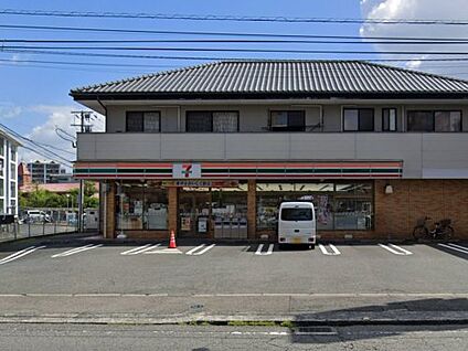 セブンイレブン 春日桜ヶ丘4丁目店 徒歩227m
