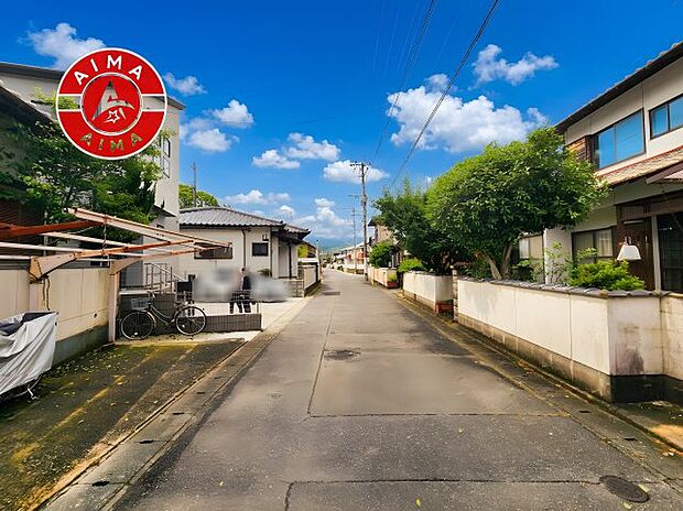 【外観】前面道路含む現地の写真です。