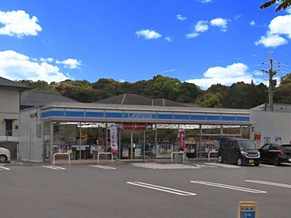 ローソン 筑紫野原田三丁目店 徒歩1225m
