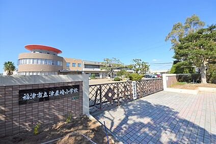 福津市立津屋崎小学校 徒歩946m