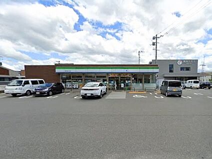 ファミリーマート 福岡今宿三丁目店 徒歩338m