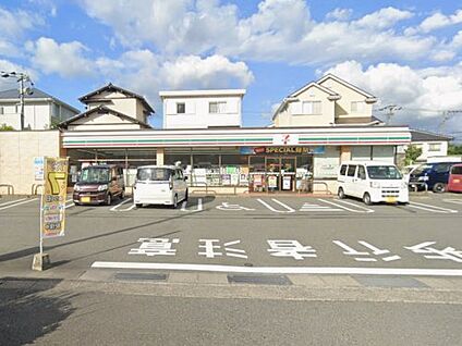 セブンイレブン 春日一の谷4丁目店 徒歩344m
