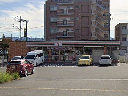 セブンイレブン 福岡的場2丁目店 徒歩536m