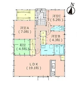 糟屋郡志免町エリアでの住まいなら、住み心地も快適な「糟屋郡志免町吉原第4-1棟（1号棟）」はいかがでしょうか。ファミリー向けのポイント、志免町立志免南小学校が徒歩6分のところにあります。こちらの物件は南向きです。不動産について何かご不明な点などがございましたら、糟屋郡志免町に強い当社スタッフへとお問い合わせください。しっかりとお応え致します。 