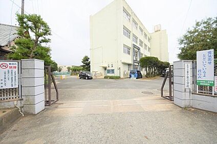 福岡市立多々良小学校 徒歩1488m