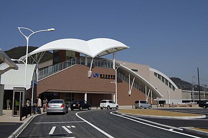 JR山陽本線『はりま勝原駅』 1.2km(徒歩15分)