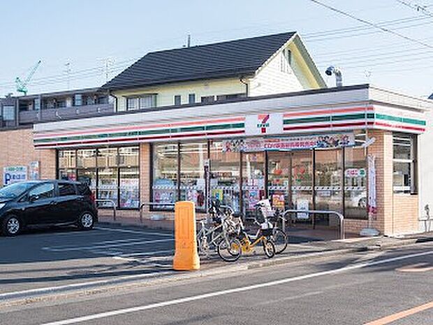 セブン-イレブン 国立富士見台中央店(約200m)